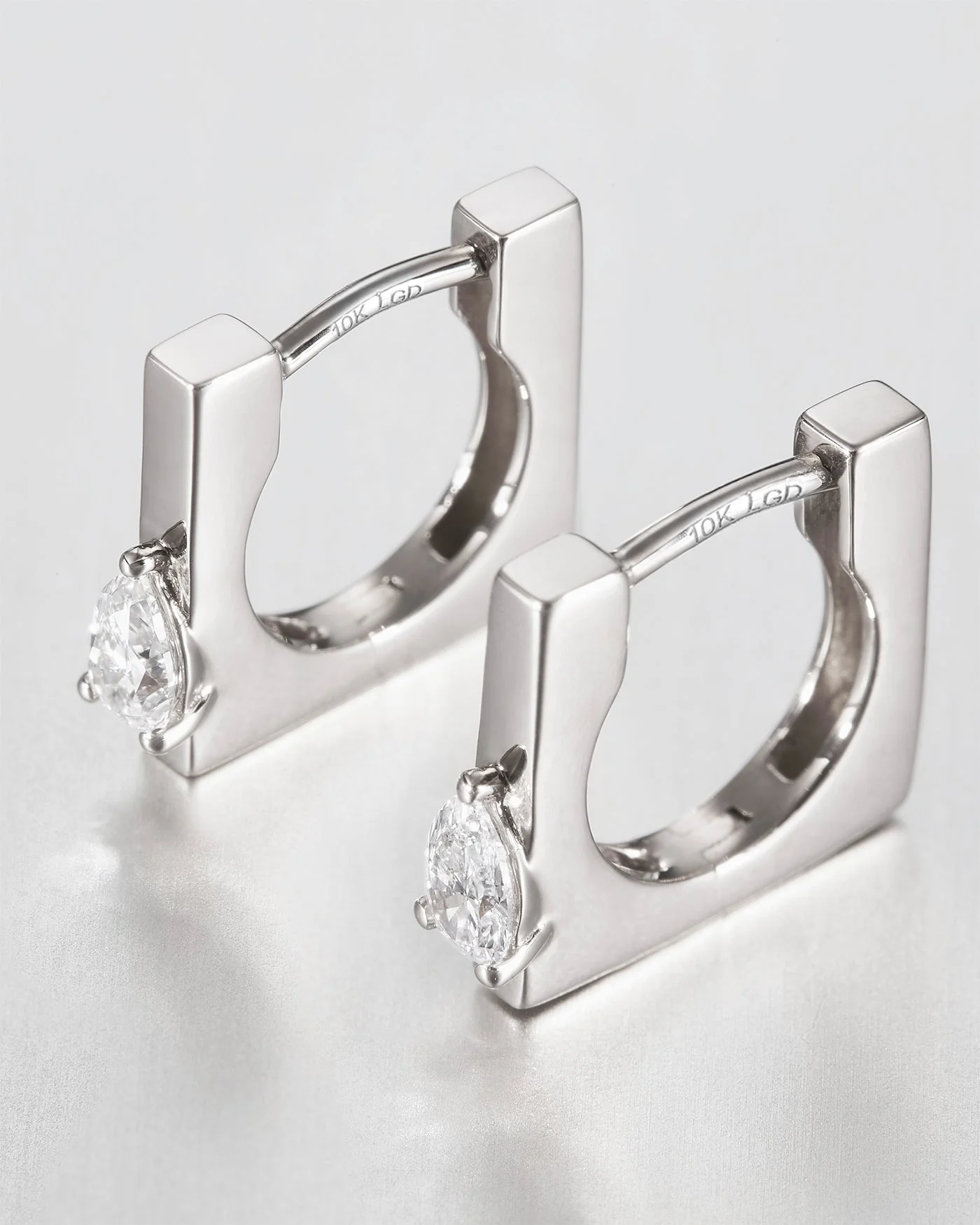 10K White Gold Lab Grown Diamond Huggie Earrings - 0.20 CTW
