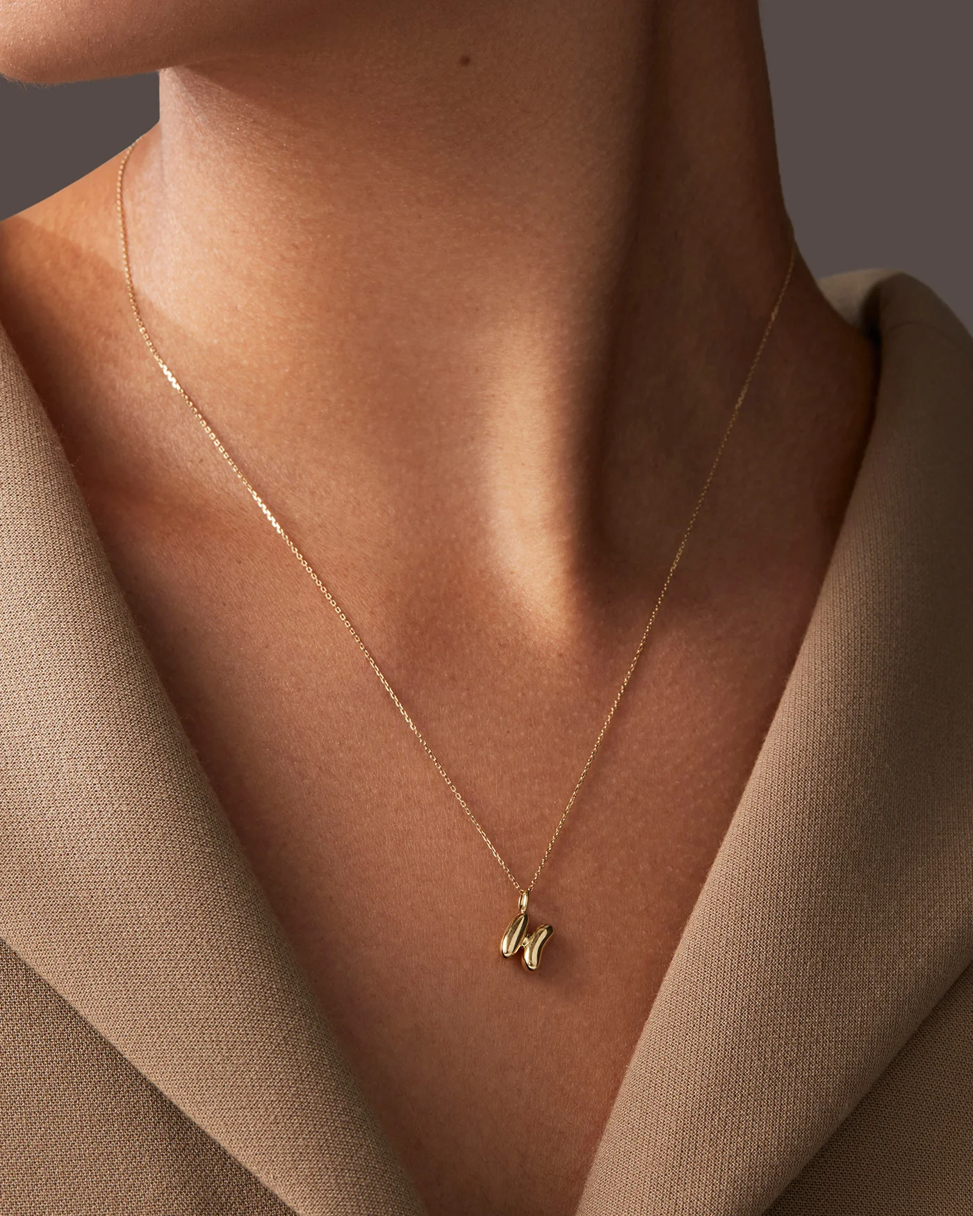 14K Gold Bubble Letter Necklace - H - Image 2