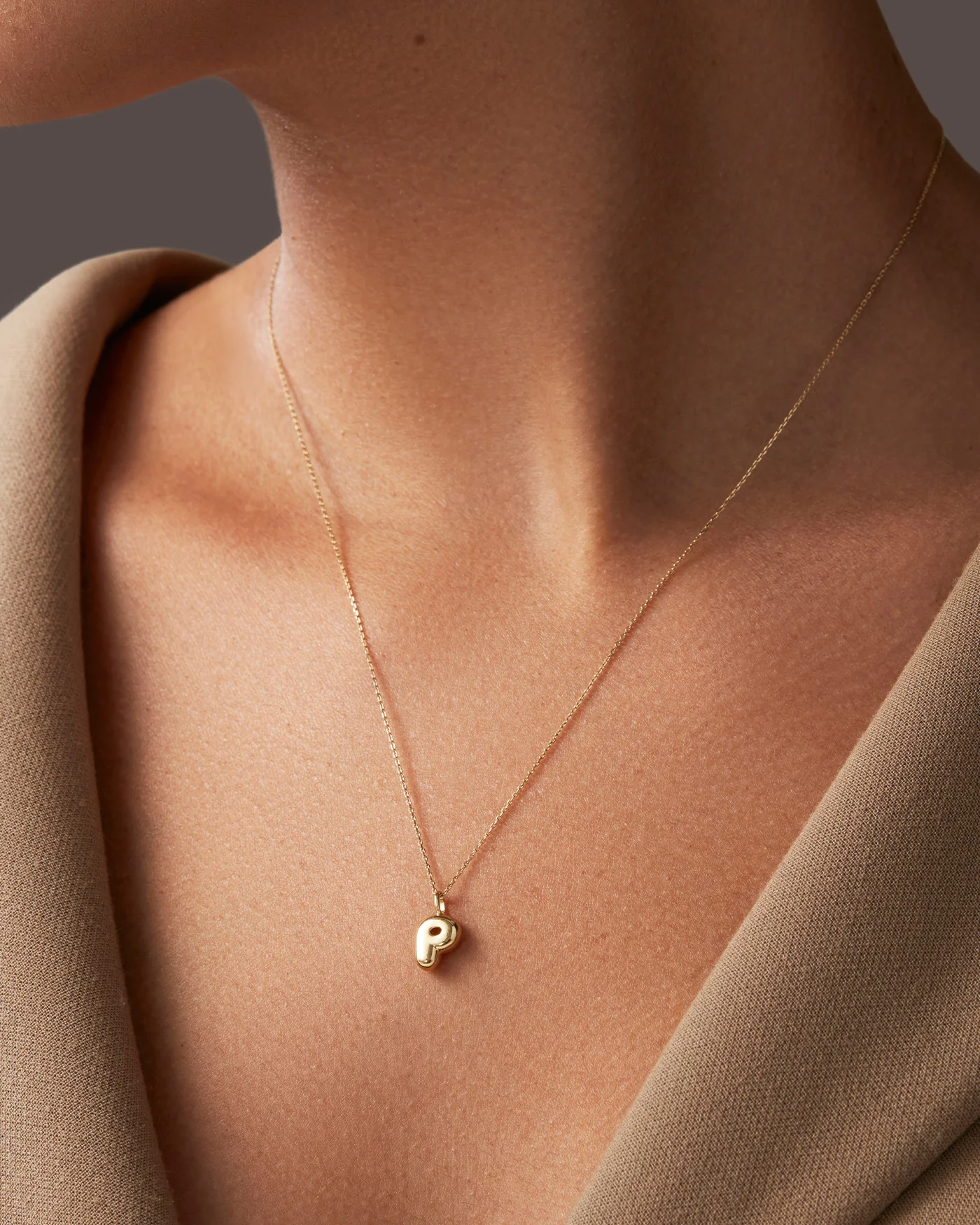 14K Gold Bubble Letter Necklace - P - Image 2
