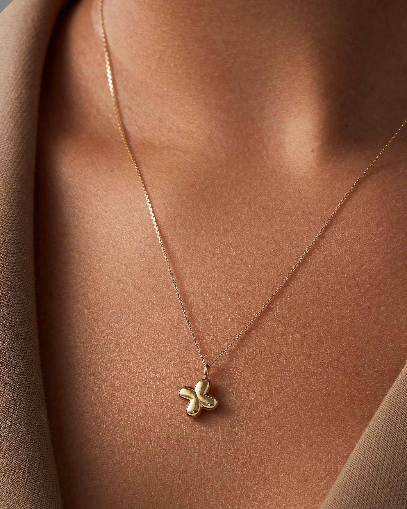 14K Gold Bubble Letter Necklace - X - Image 4