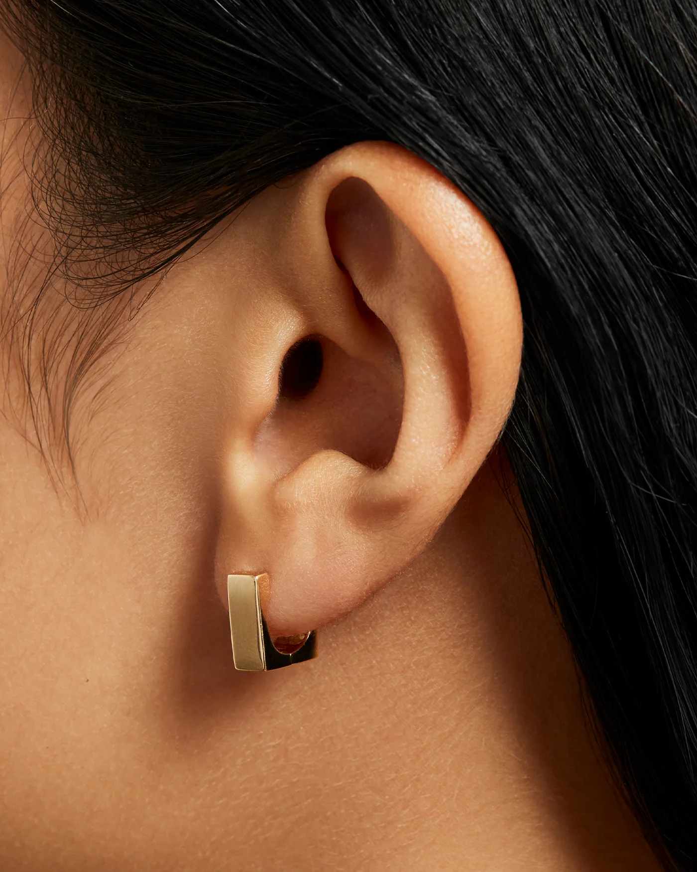 14K Gold Square Huggie Earrings - Image 2