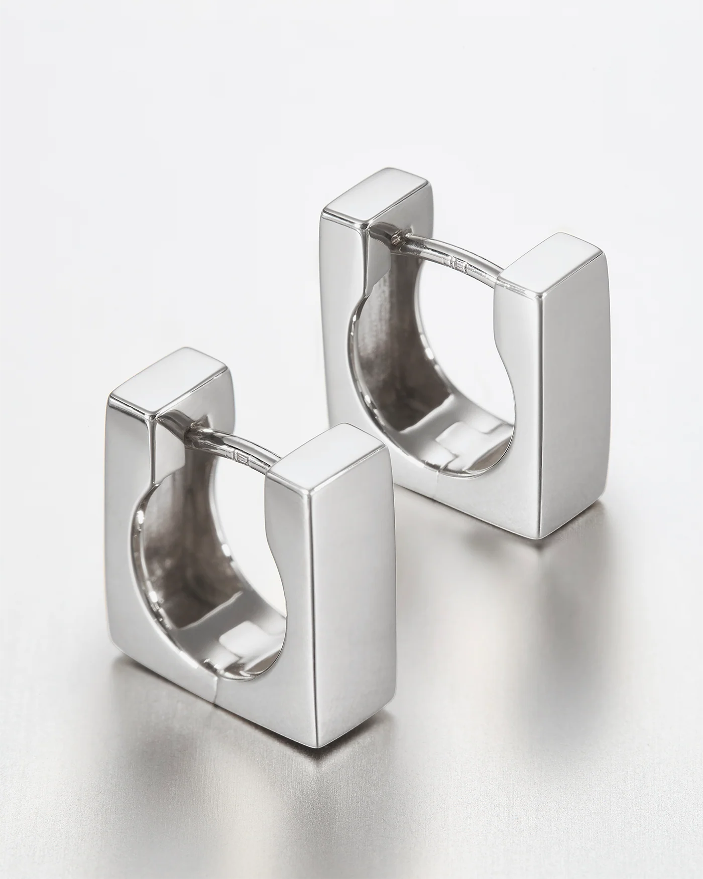 14K White Gold Square Huggie Earrings