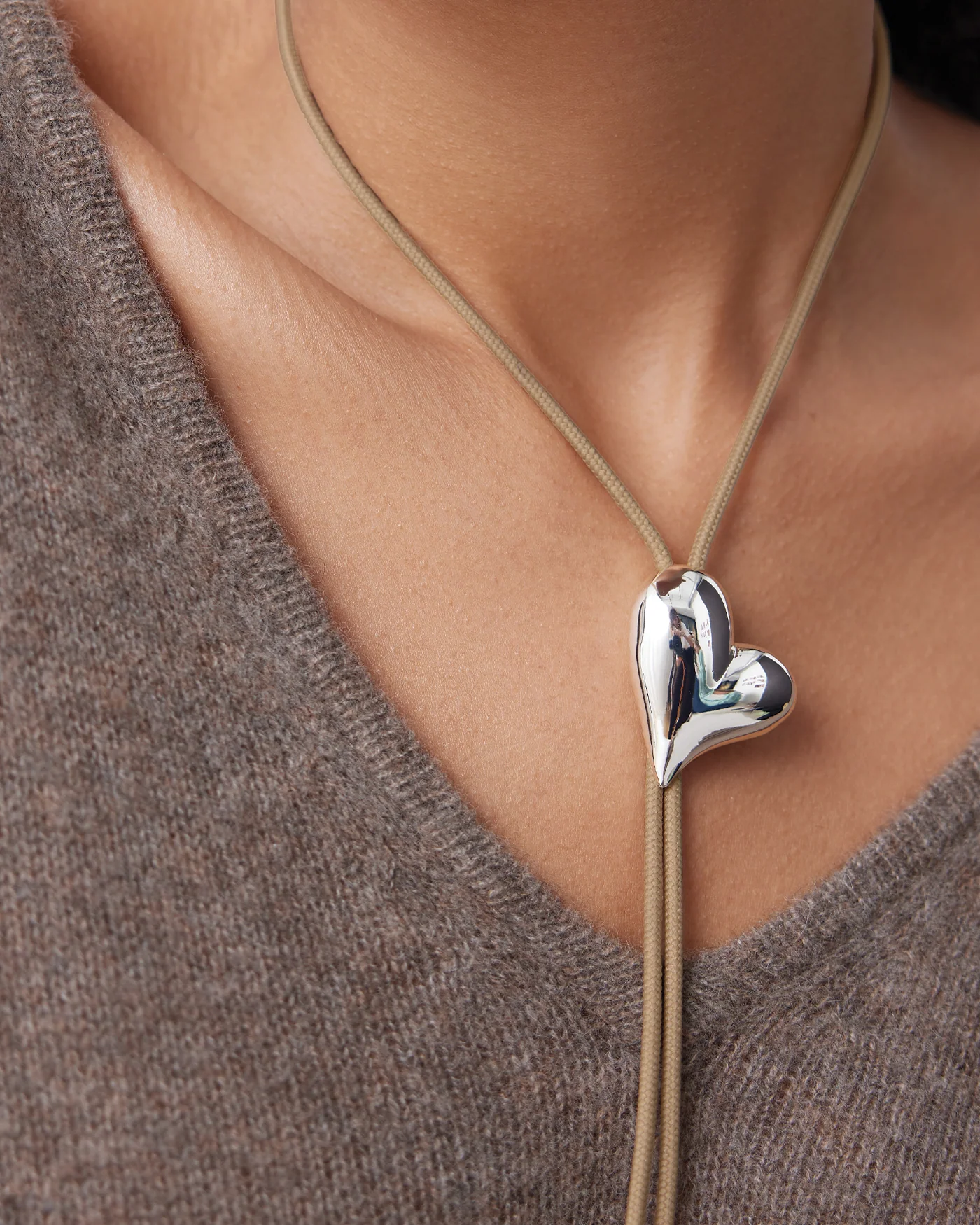 Art Heart Bolo Tie - Image 4