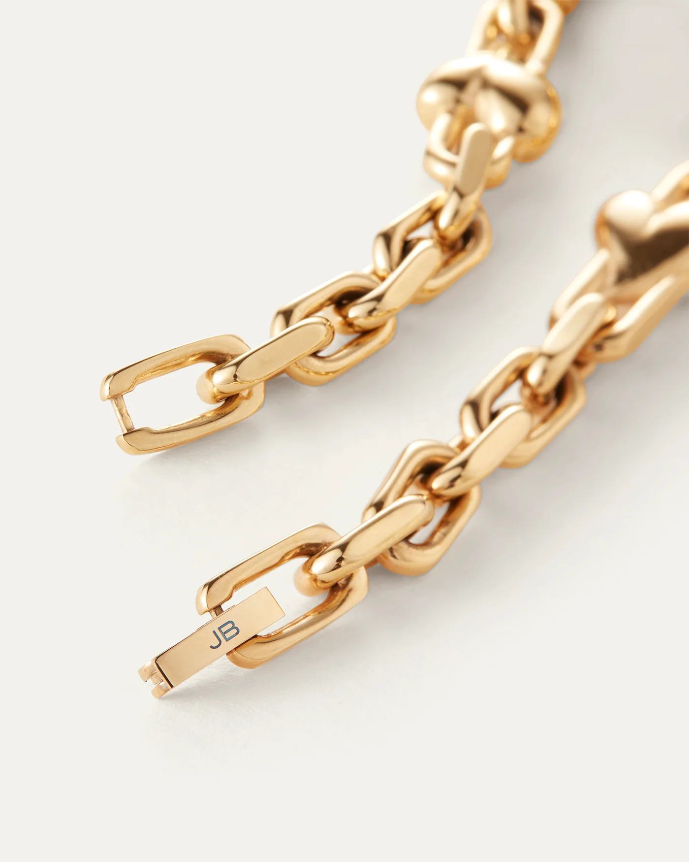Art Heart Chain Bracelet - Image 3