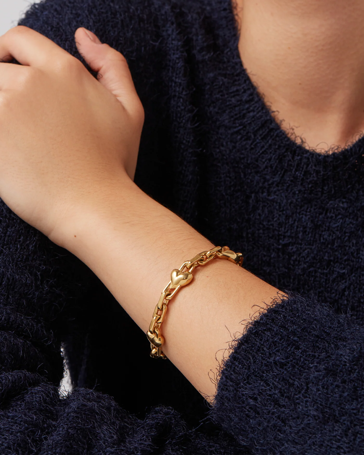 Art Heart Chain Bracelet - Image 4
