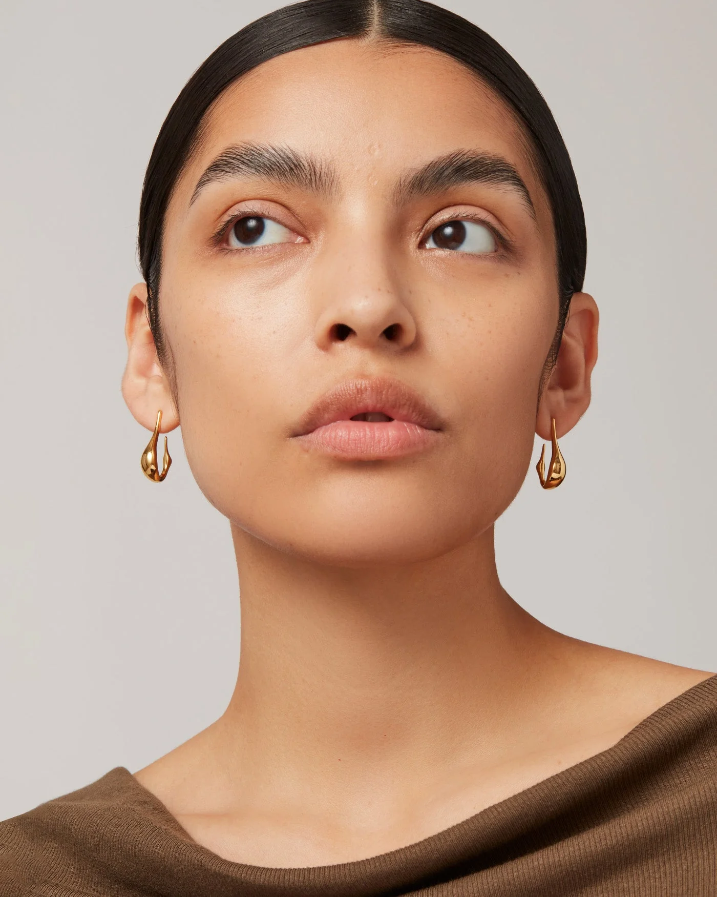 Colette Hoop Earrings - Small - Image 2