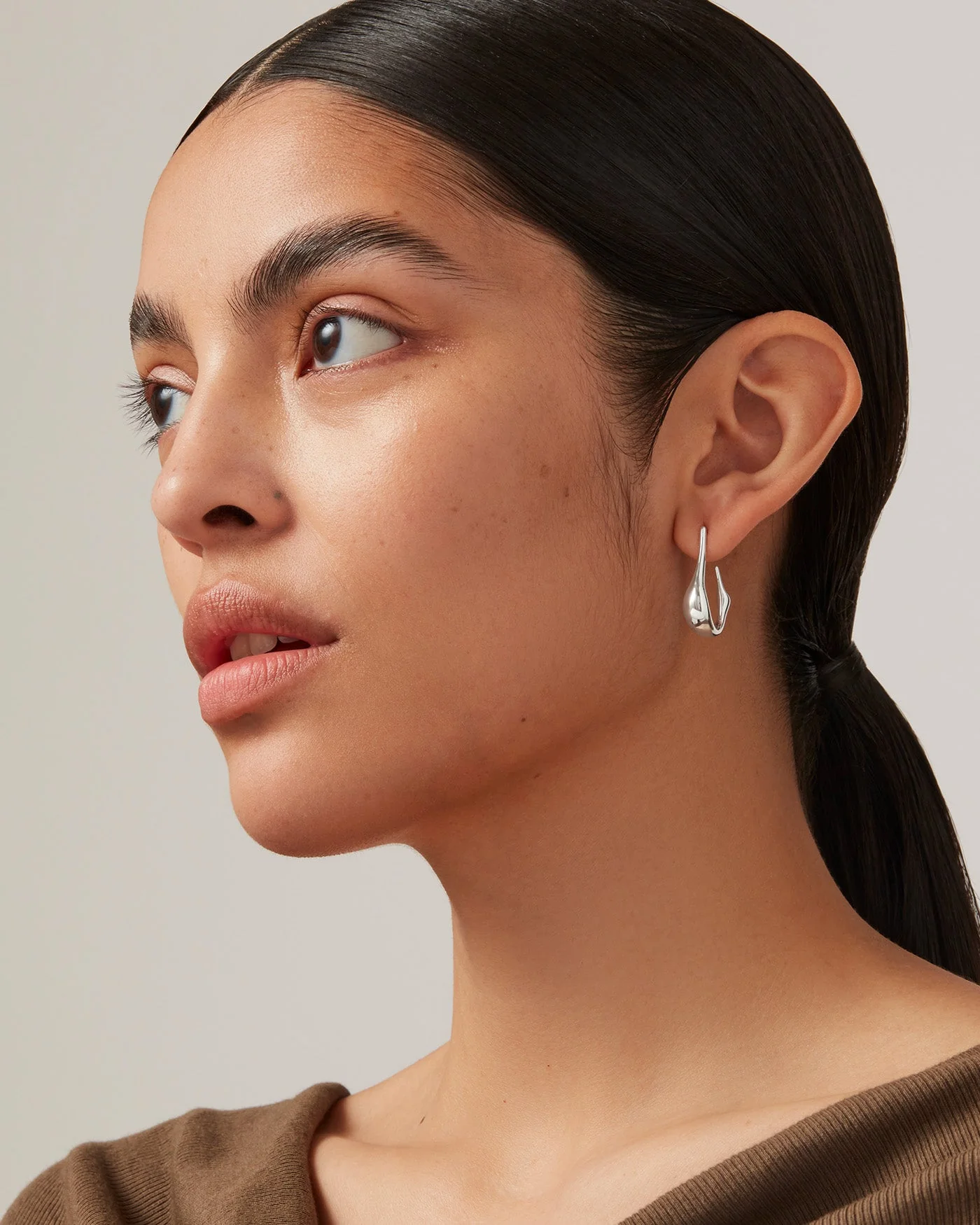 Colette Hoop Earrings - Small - Image 4