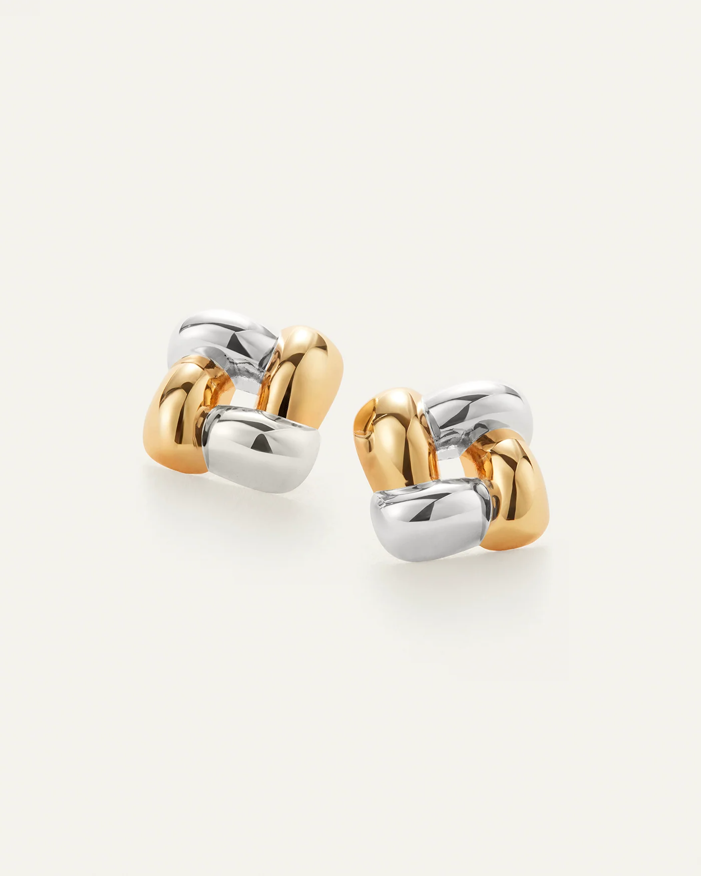 Medium Woven Square Earrings