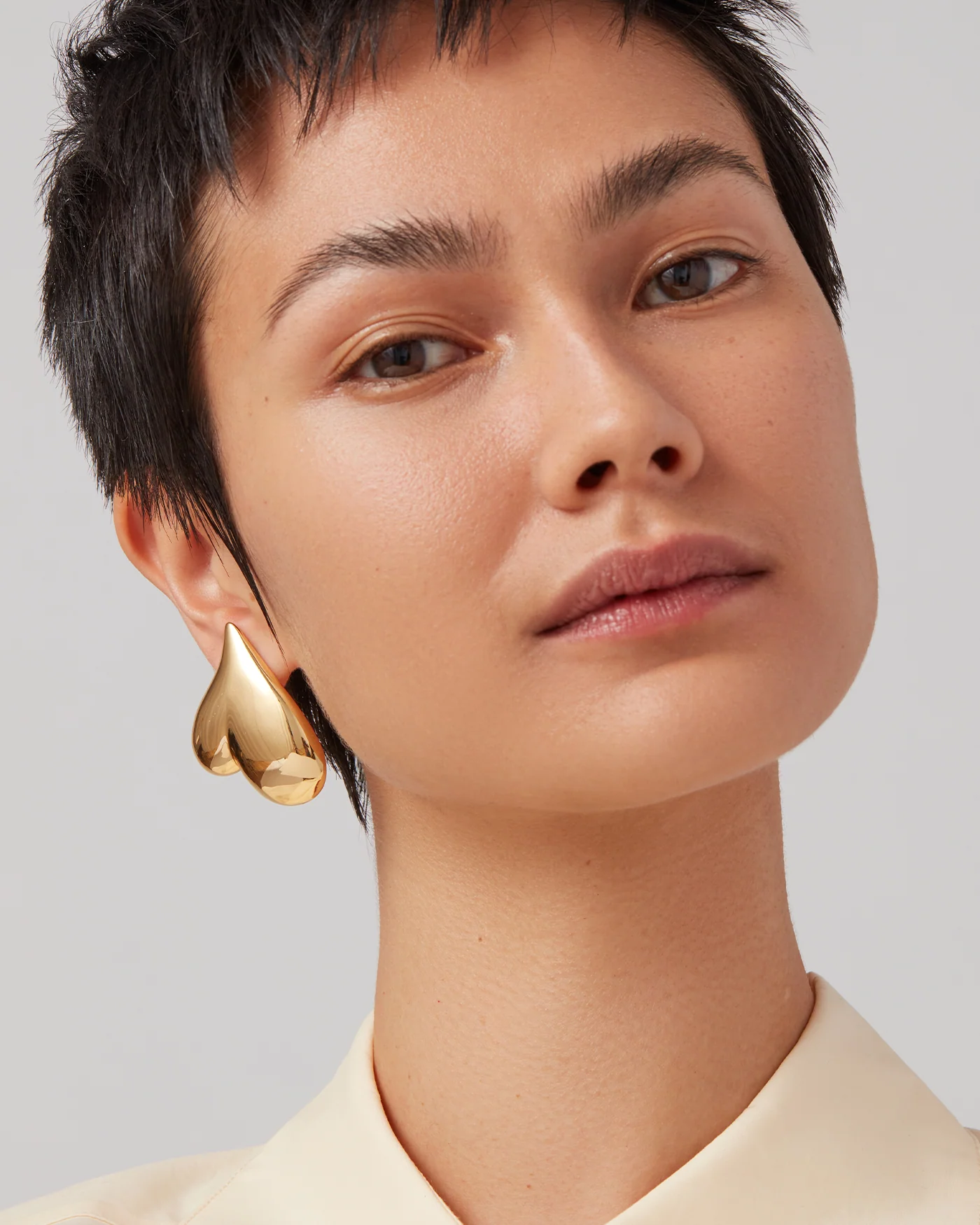 Mega Art Heart Button Earrings - Image 4
