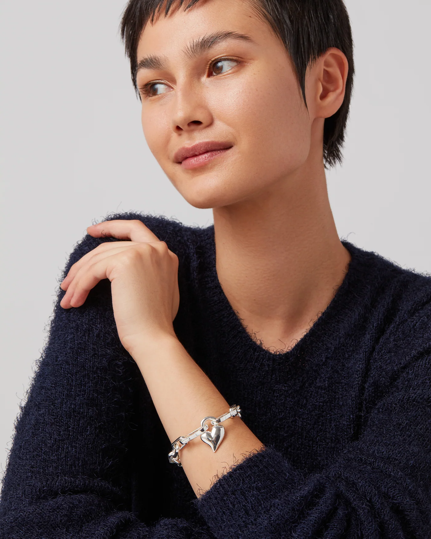 Padlock Heart Chain Bracelet - Image 4