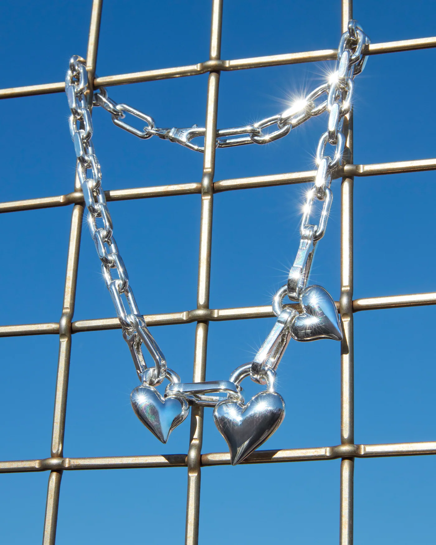 Padlock Triple Heart Pendant Necklace - Image 6