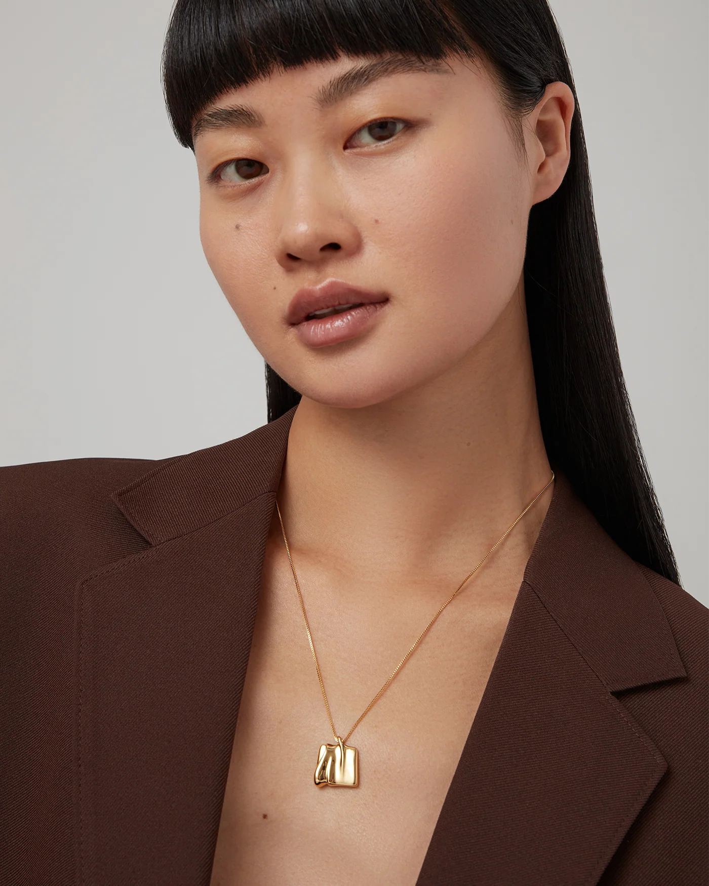 Small Sundra Pendant Necklace - Image 2