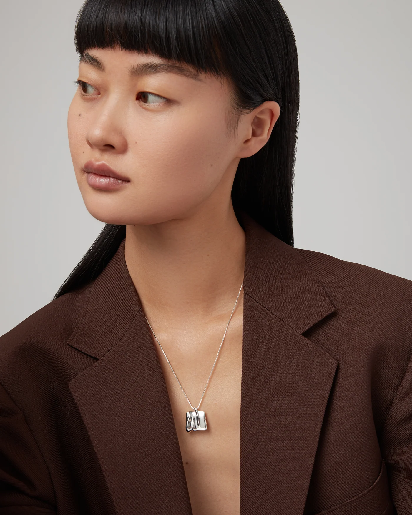Small Sundra Pendant Necklace - Image 2