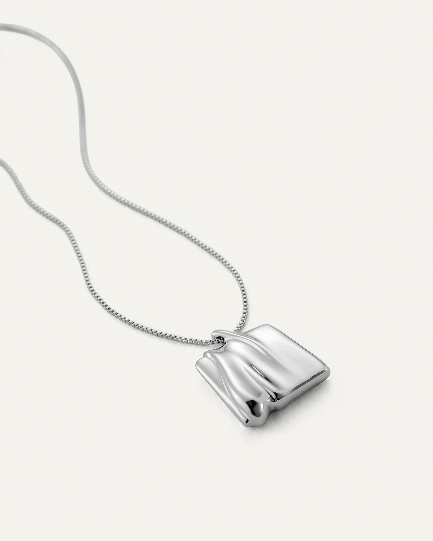 Small Sundra Pendant Necklace - Image 3