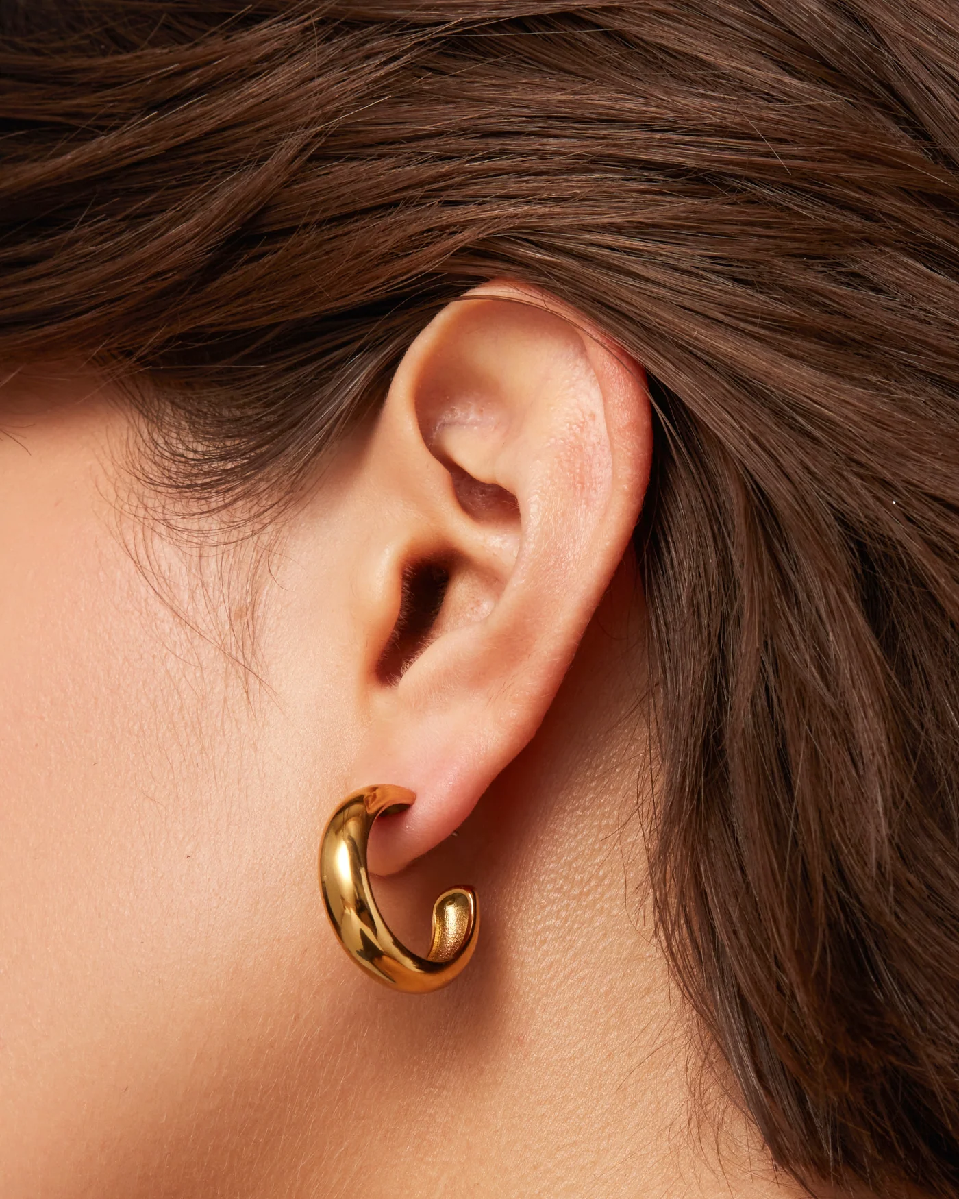 Staple Hoop Earrings - Medium - Image 4