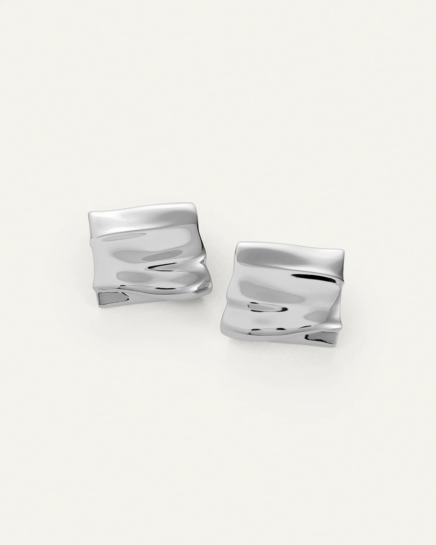 Sundra Clip On Earrings - Image 3