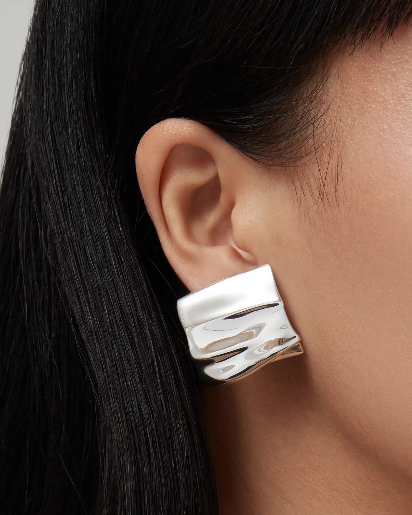Sundra Earrings - Image 4