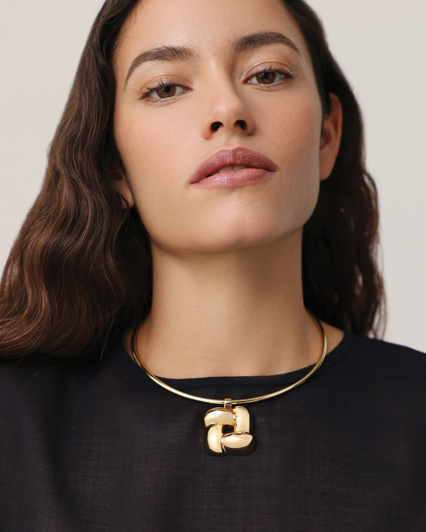 Woven Square Collar - Image 2